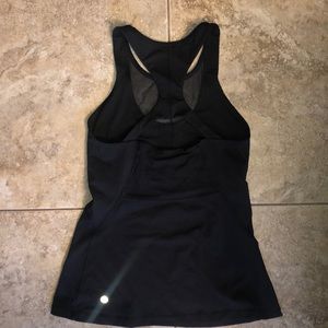 Lululemon Size 6 tank top with built in sports bra